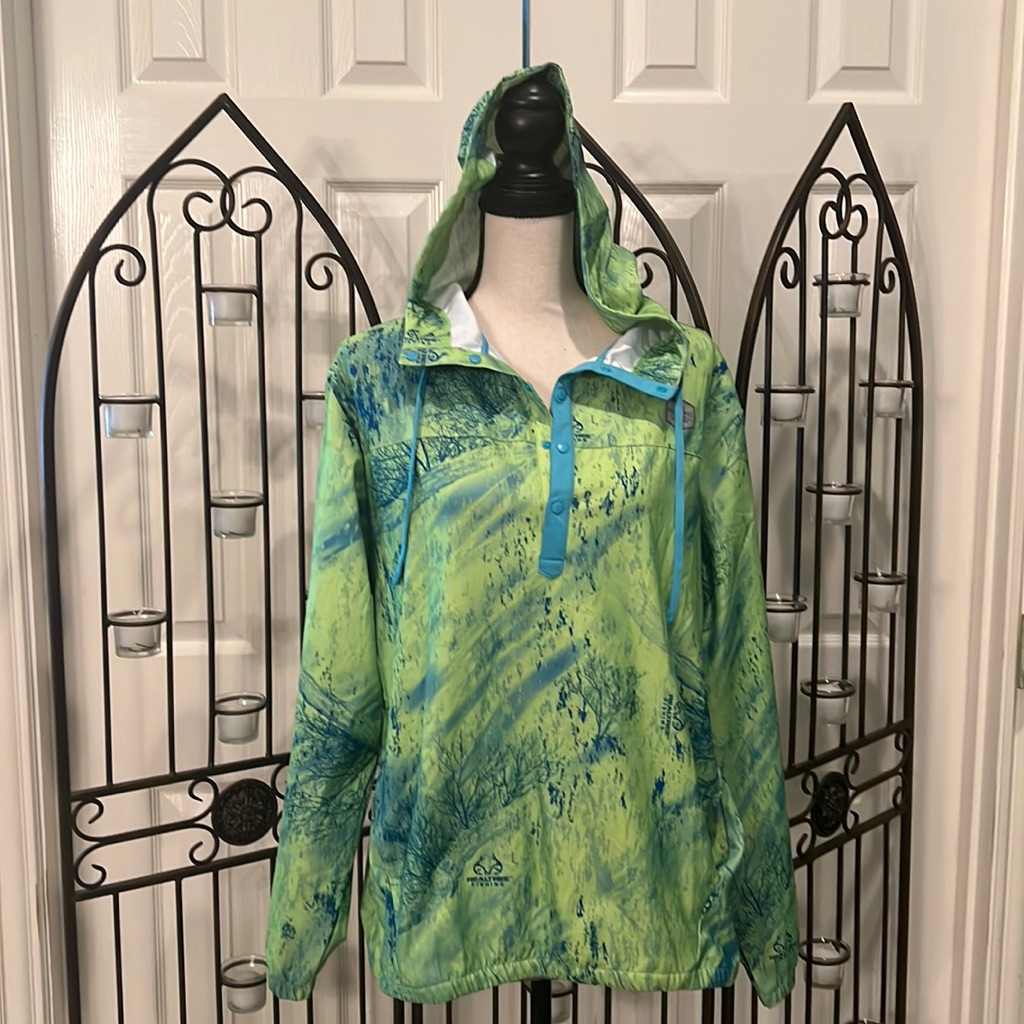 Pullover Hooded Jacket